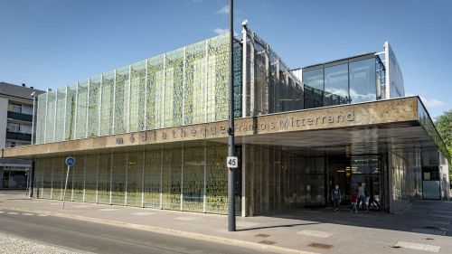 Médiathèque-François-Mitterrand-de-Bassens