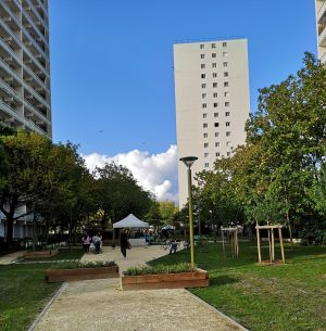 Parvis-Alpilles-Vincennes