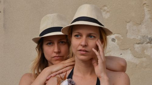 las-hermanas-caronni