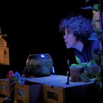 Une chaussure dans un bocal