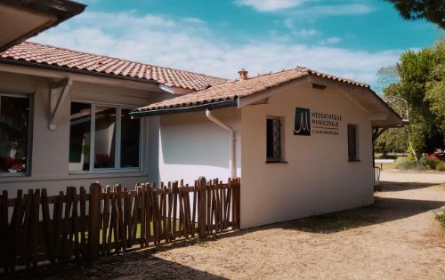 Médiathèque-de-Mios